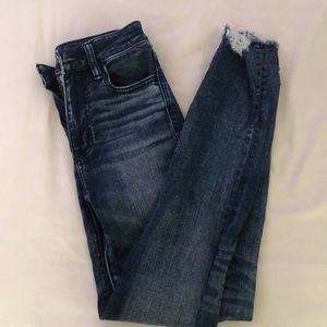 Distressed ankle AEO skinny jeans
